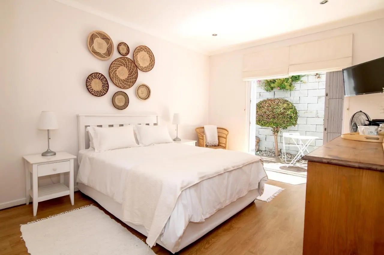 Camps Bay Guest Suite With Private Pool Κέιπ Τάουν Νότια Αφρική